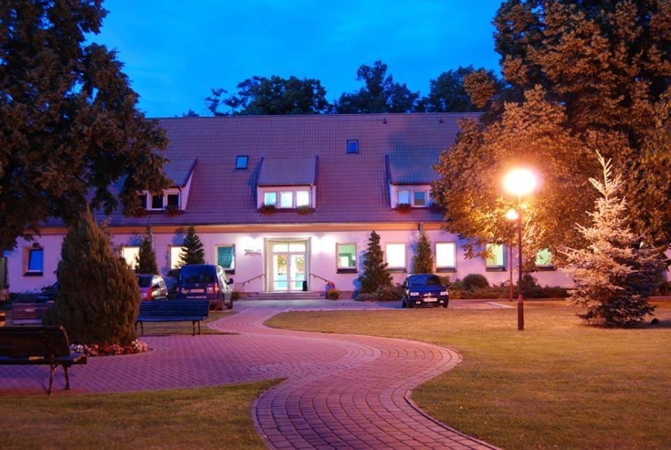 Hotel Chrobry Szprotawa Exterior foto
